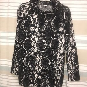 Amber nwot size medium